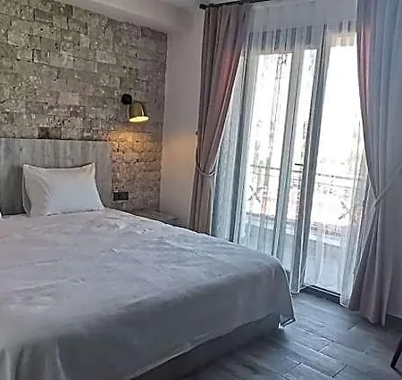 Talles Comfort Butik Hotel 3*